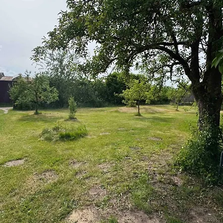 Privater Womo-stellplatz Im Wendland אתר קמפינג לוכו
